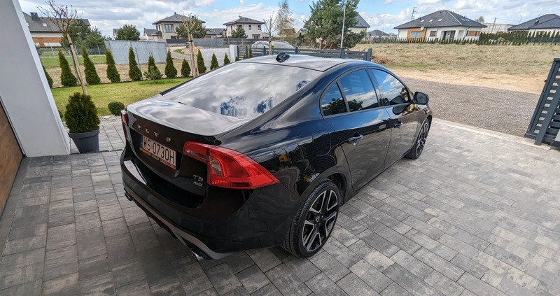 Volvo S60 cena 61500 przebieg: 144700, rok produkcji 2017 z Siedlce małe 137